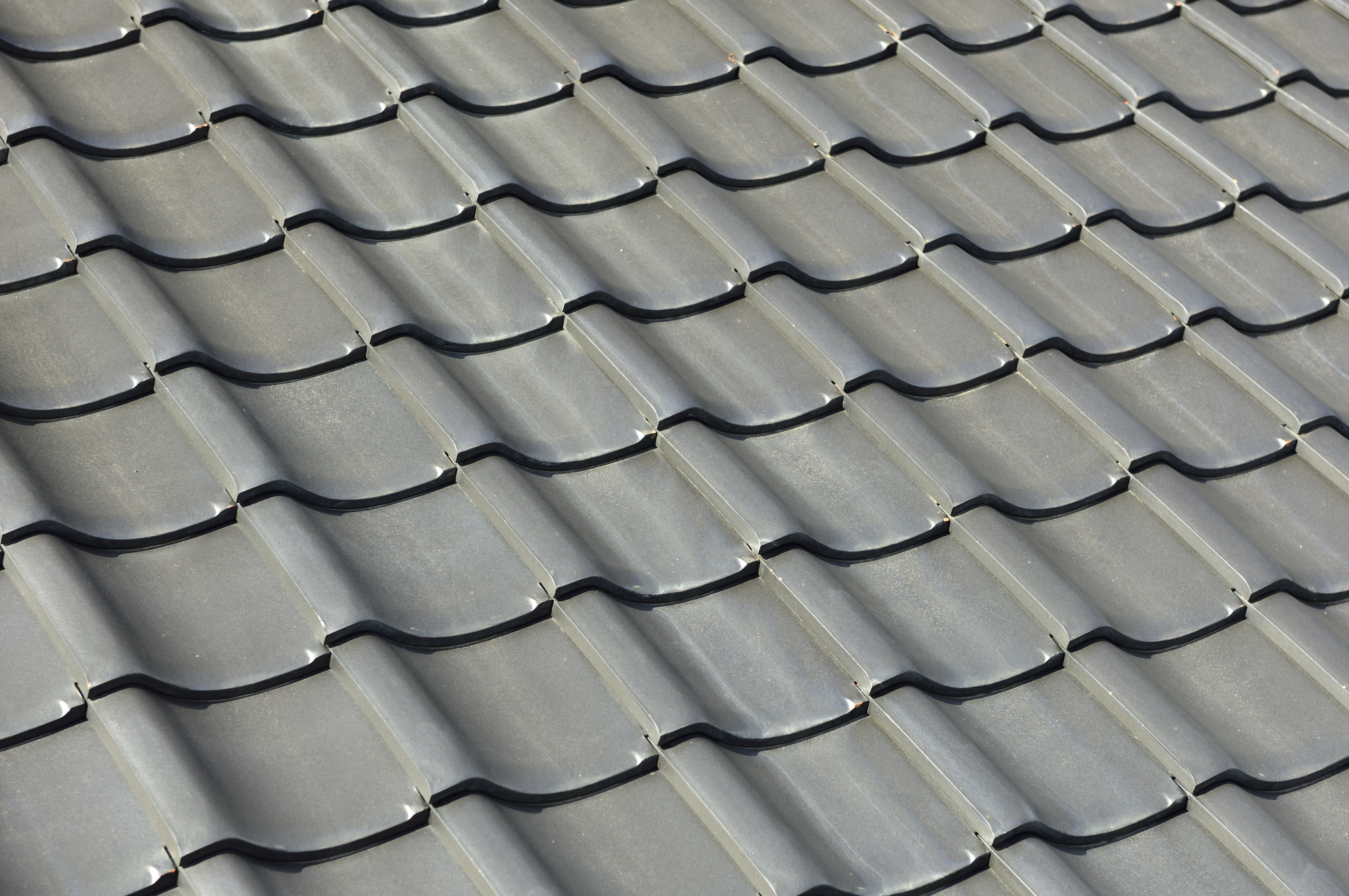 屋根材の種類は大きく分けると３種類